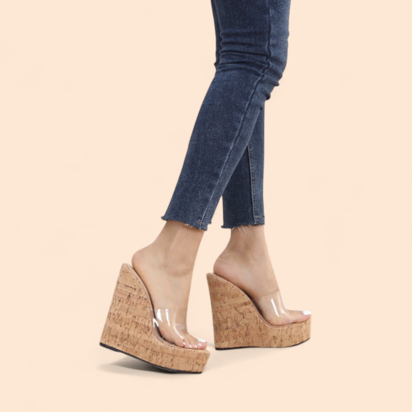 Sandalias Plataforma Beige Skyline Elegance