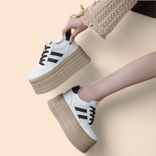 Zapatillas Negras Con Plataforma Euforia