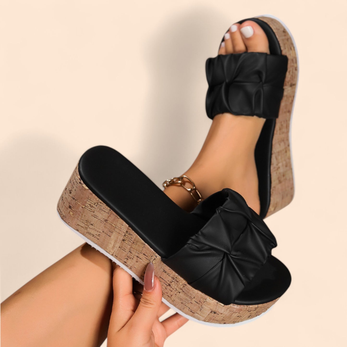 Chanclas Negras Plataforma Estilo Libre