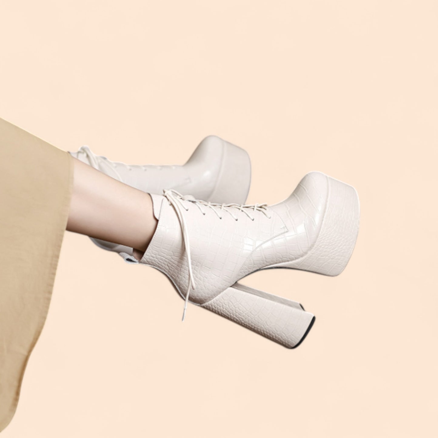 Botines Plataforma Beige Arena Fierce