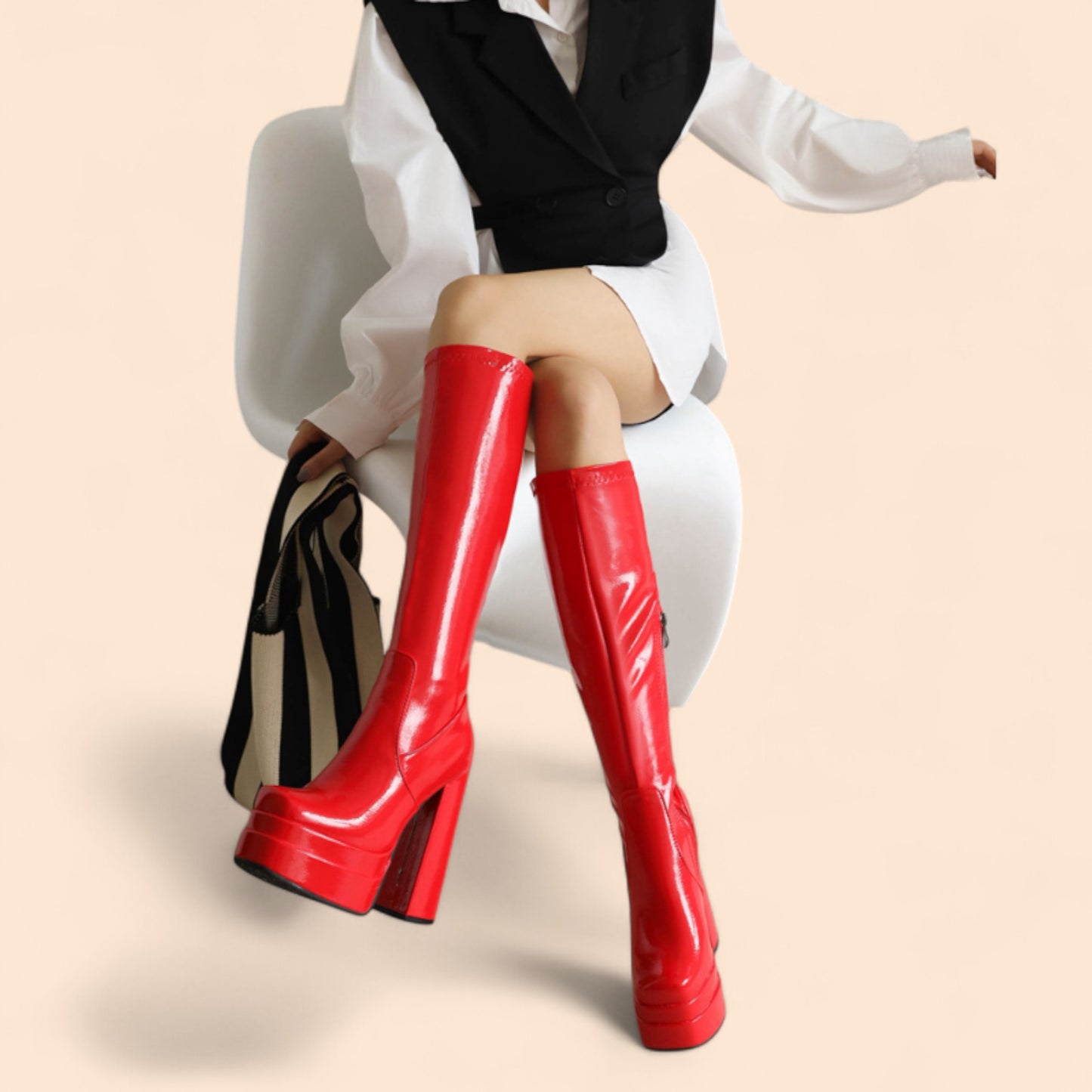 Botas Rojas con Plataforma Roja Fuego