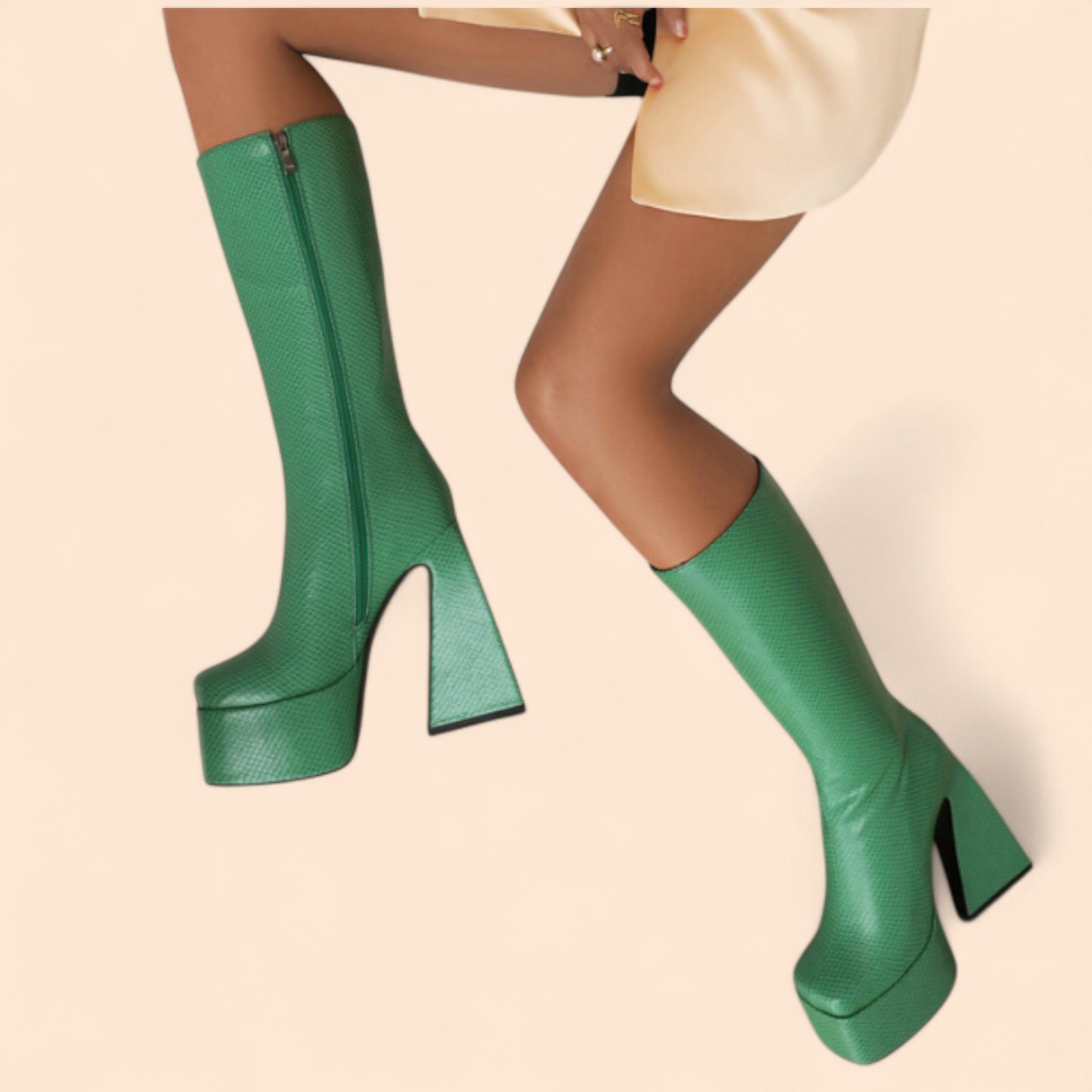 Botas Verdes Plataforma Verde Ícono