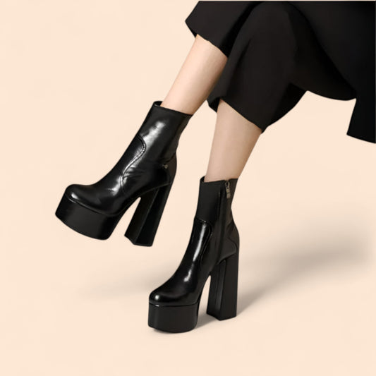 Botines Negros Plataforma Golden Diva