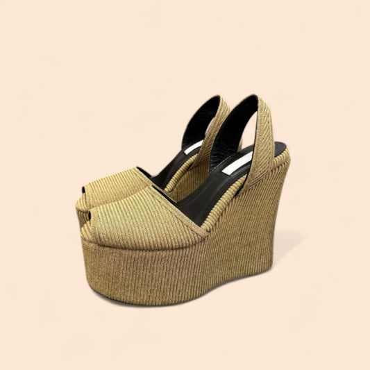 Sandalias Plataforma Beige Cumbre