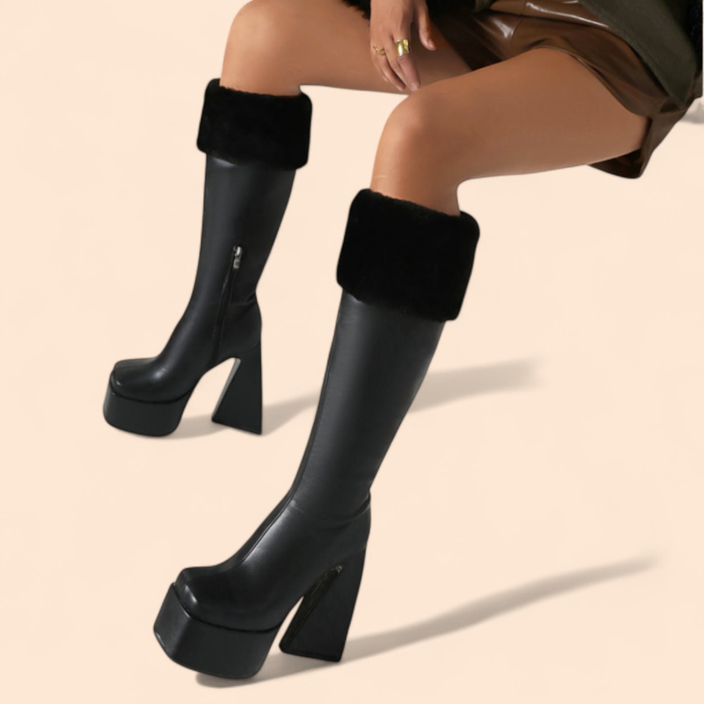 Botas Negras Plataforma Valentina