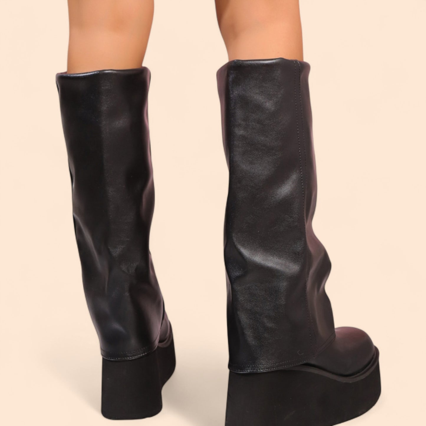 Botas Negras Plataforma Vega