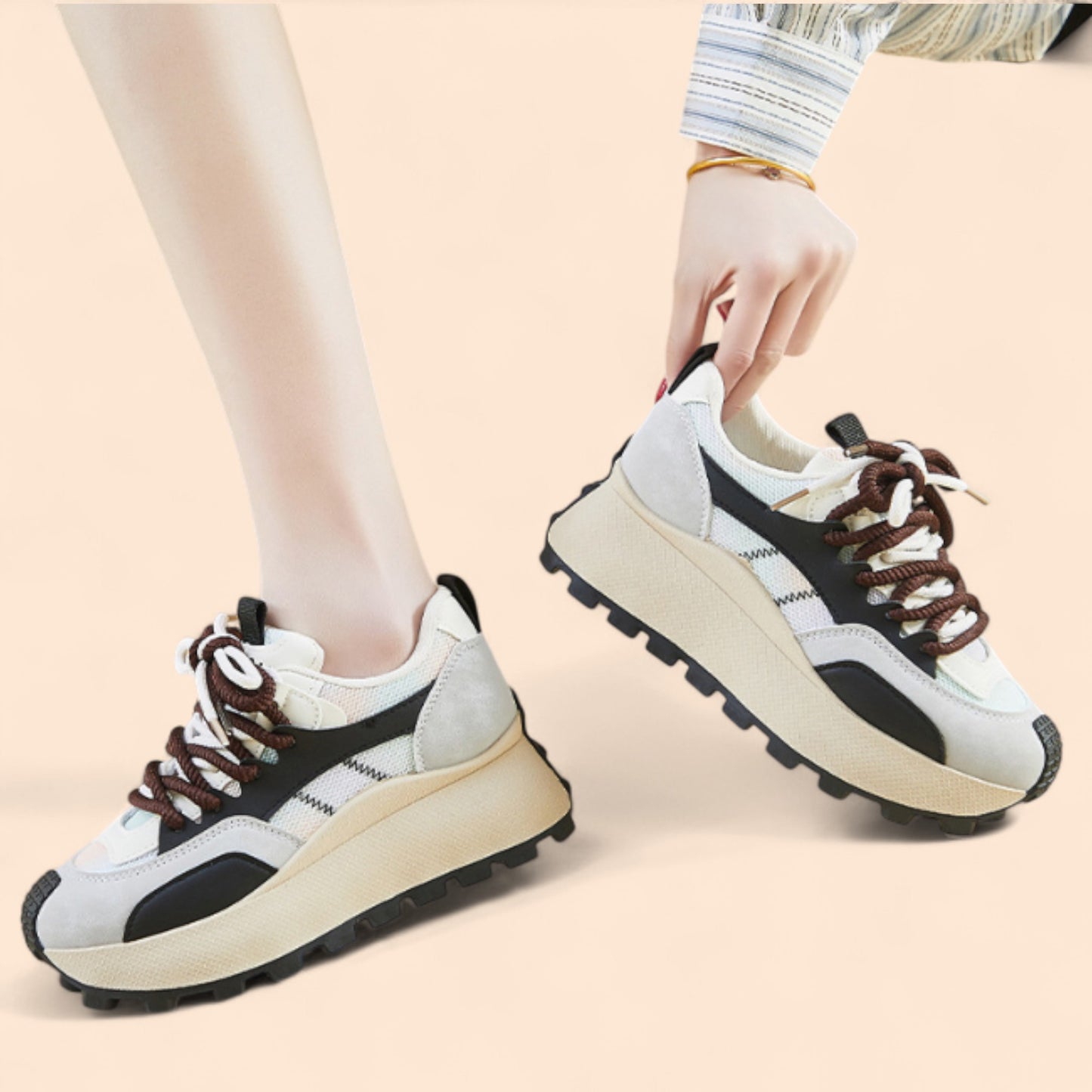 Zapatillas Negras Con Plataforma Soléa