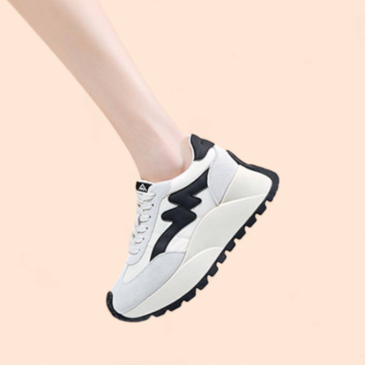 Zapatillas Negras Con Plataforma Viva