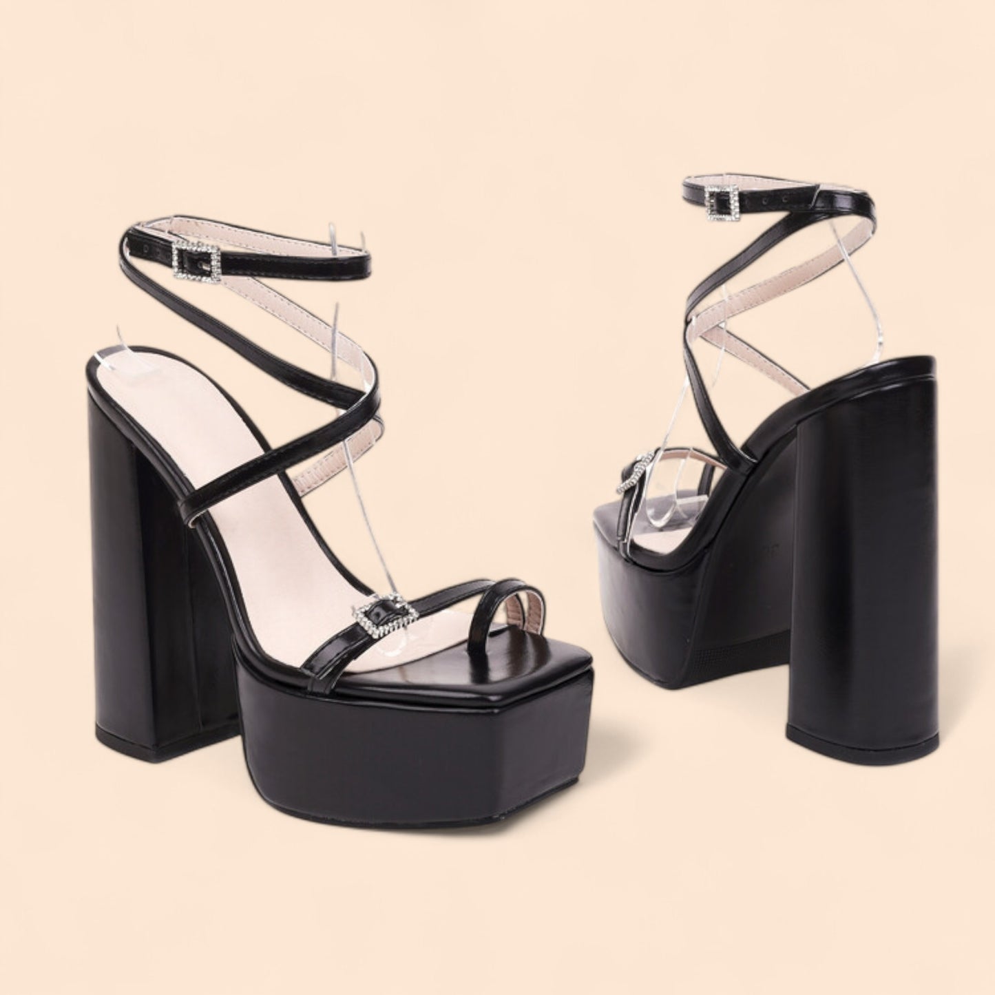 Sandalias Negras Plataforma Divina Altura
